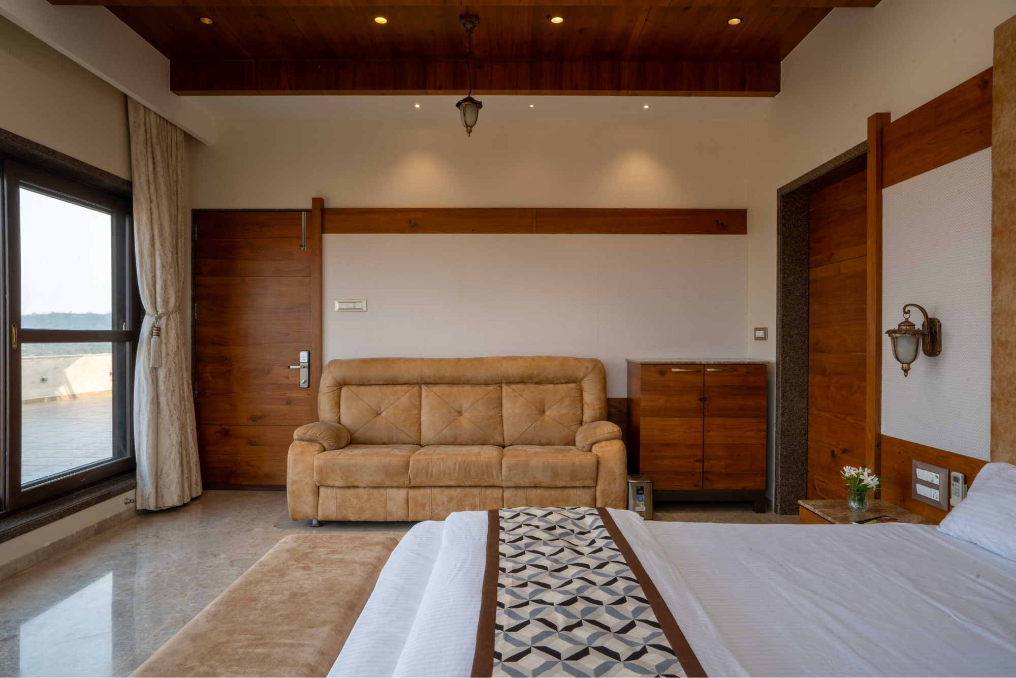 Lavish Room Resort in Sasan Gir